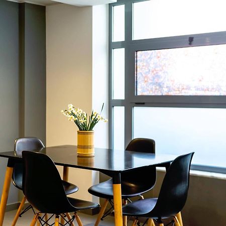 Gazi Urban Residence Атина Екстериор снимка