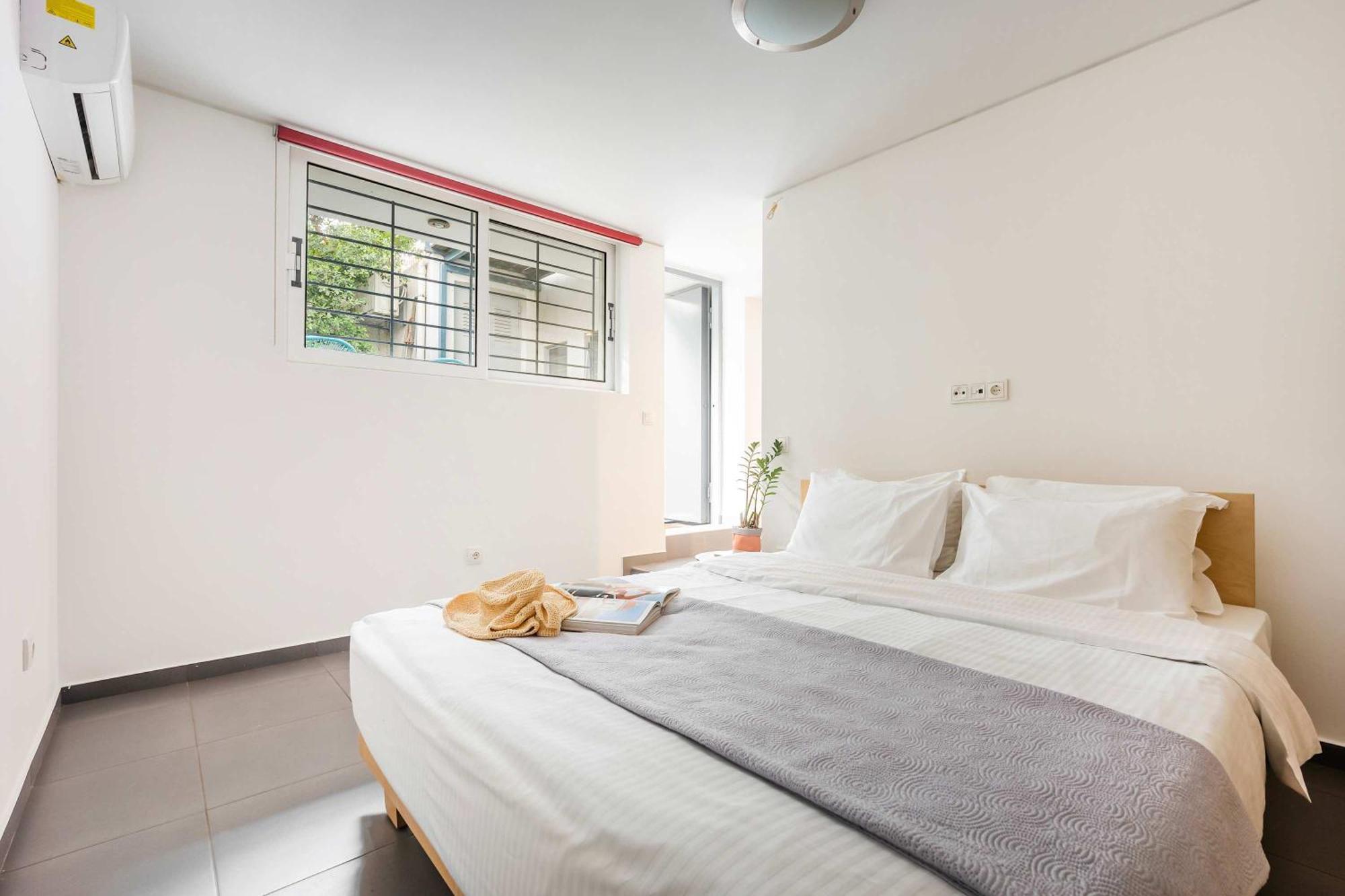 Gazi Urban Residence Атина Екстериор снимка