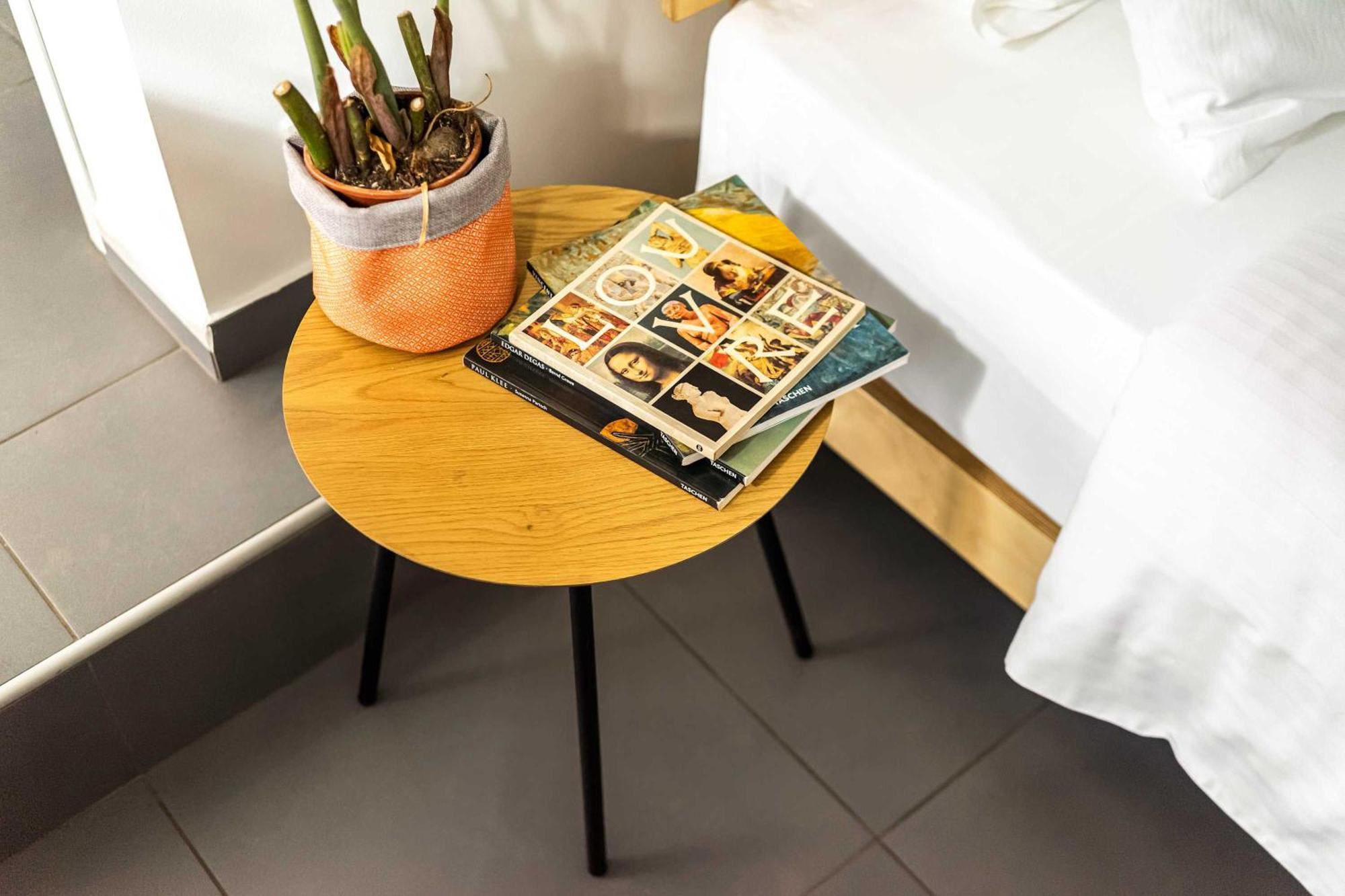 Gazi Urban Residence Атина Екстериор снимка