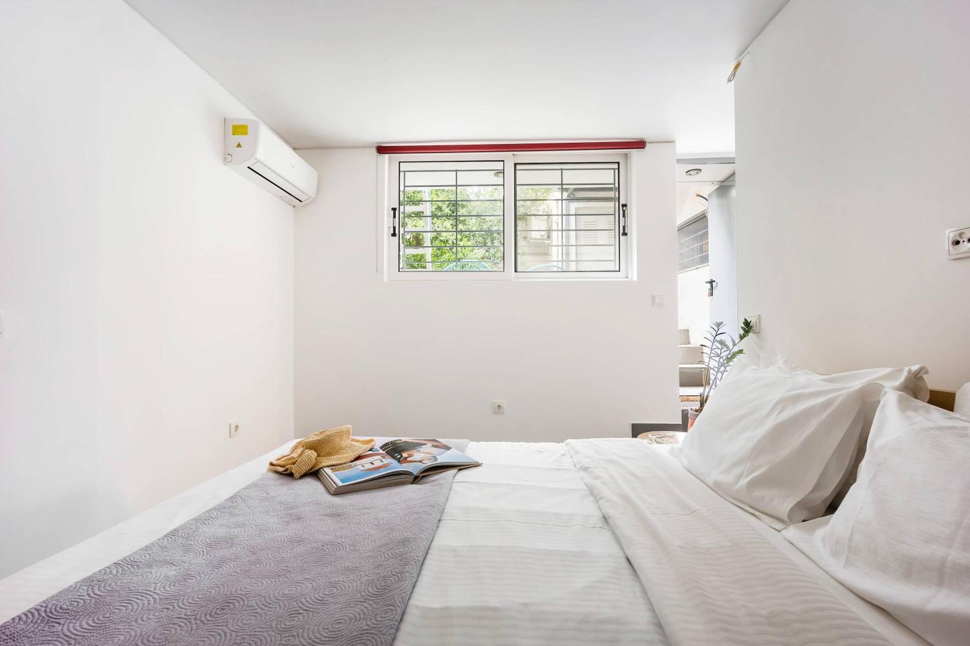 Gazi Urban Residence Атина Екстериор снимка