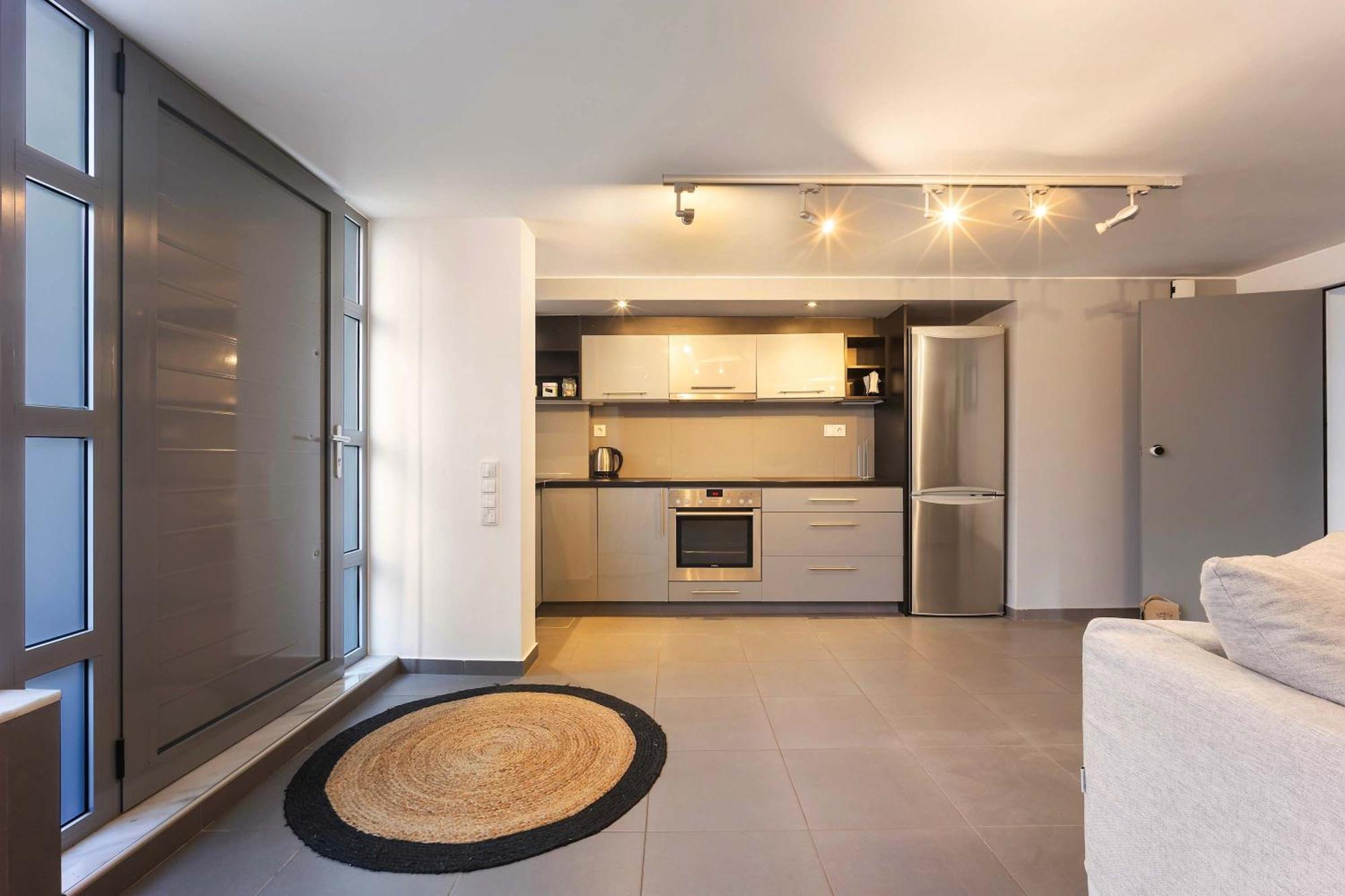 Gazi Urban Residence Атина Екстериор снимка