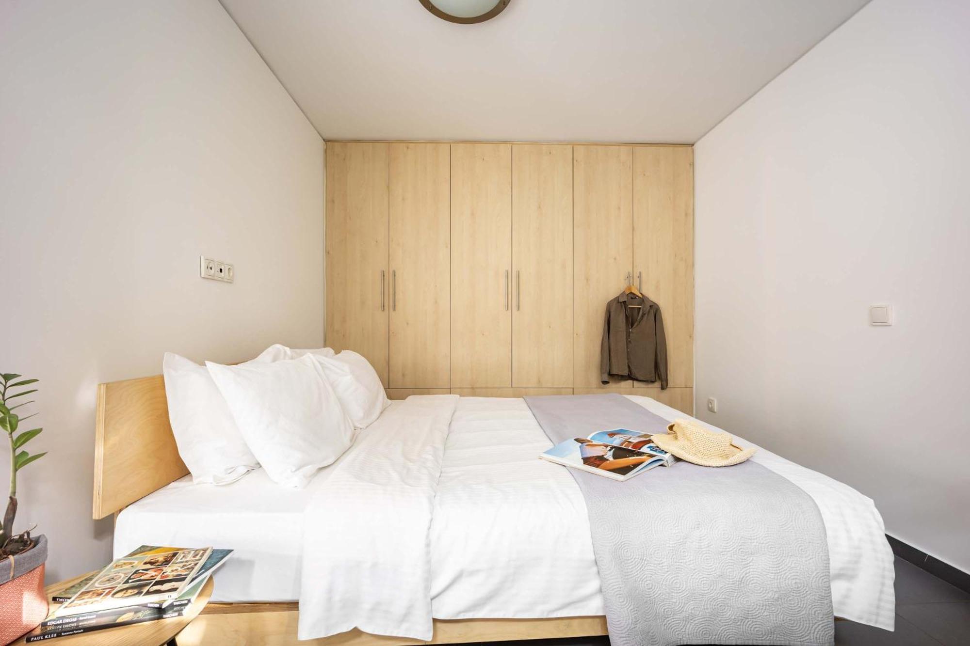 Gazi Urban Residence Атина Екстериор снимка